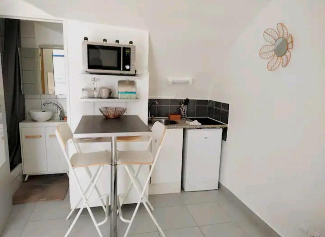 La Petite Voute Montpellier Reine Apartment Bagian luar foto